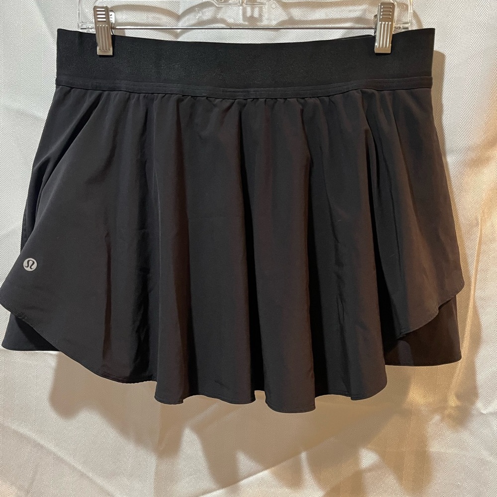 COPY - Lululemon black skirt